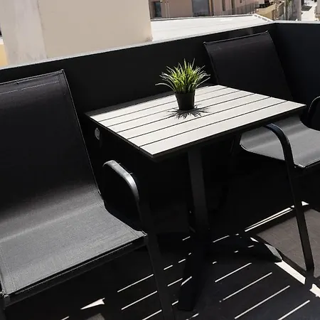 Daedalus Apartament *