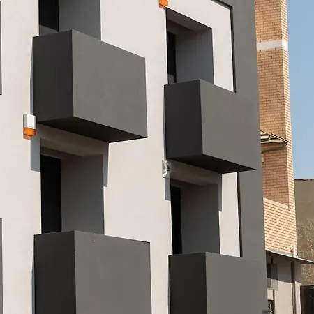 Daedalus Apartment *